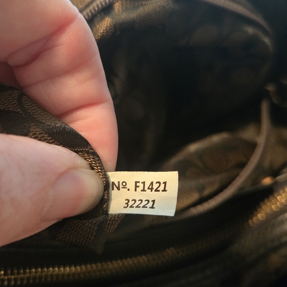 VGUC Coach Madison Carlyle bag - Picture 10 of 12